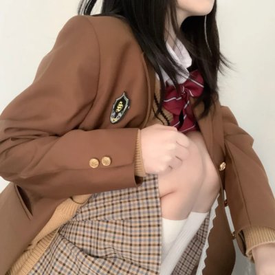 芝加哥派对阿姨第一季 高清封面